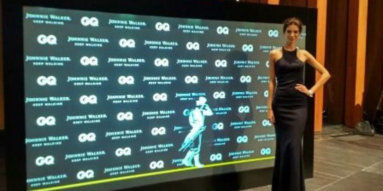 Церемония «GQ Человек года»-2016: интерактивная стена и голографические пирамиды