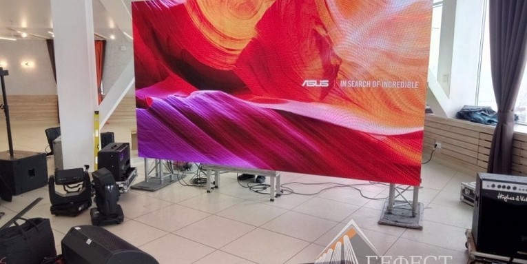 Аренда светодиодного экрана Р3 для компании Philip Morris International в г.Новосибирске 21 марта 2018г.
